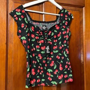 Pin-Up top nwt